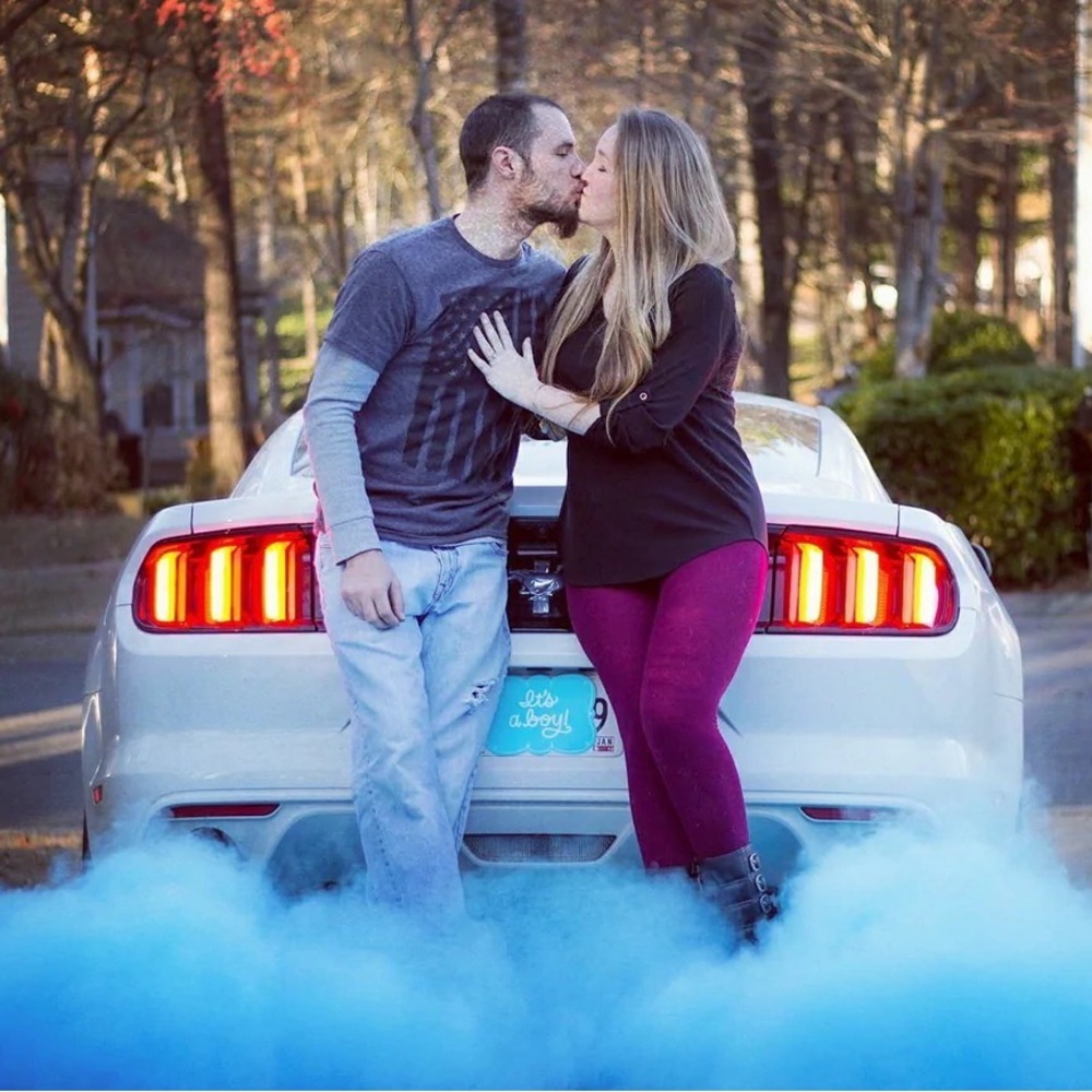 Blue tire smoke / gender reveal smoke 2 packs